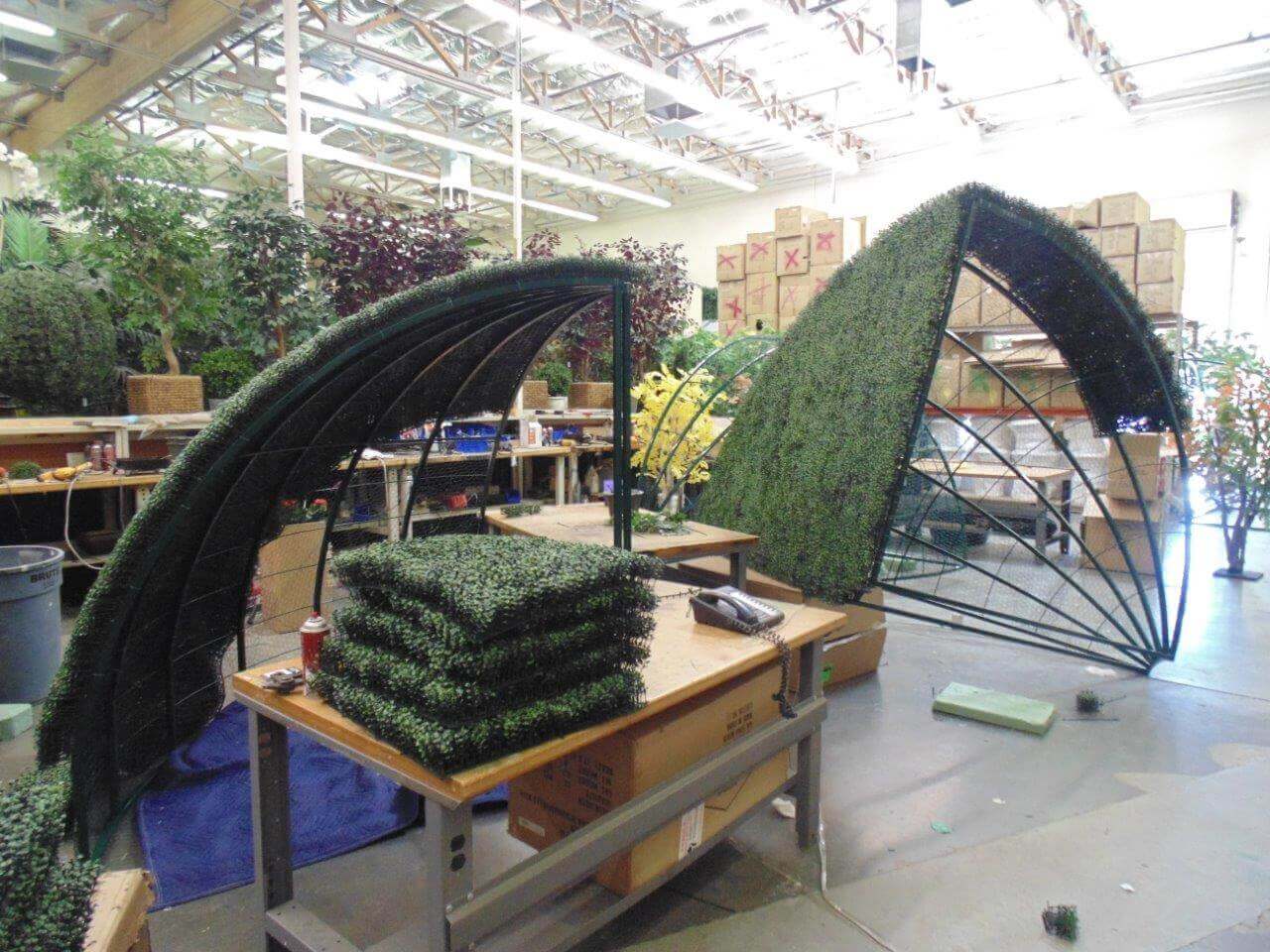 The 15-foot diameter canopy of the Boxwood topiary tree for Aria Resort & Casino under construction 2