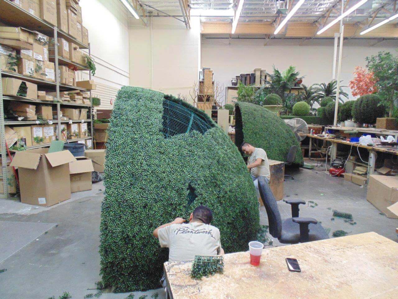 The 15-foot diameter canopy of the Boxwood topiary tree for Aria Resort & Casino under construction 3