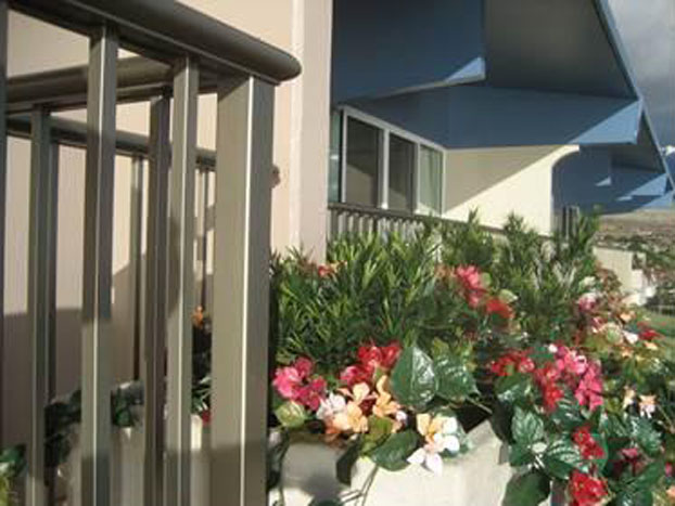 Artificial Flowers for Balcony